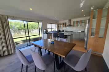 4 Hira Way, Hillsborough