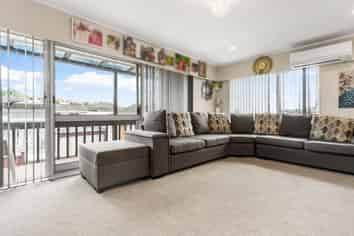 2/27 Pakira Avenue, Glendene