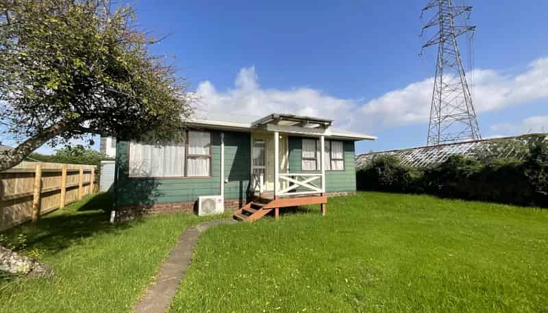 7B Wedgwood Avenue, Mangere East