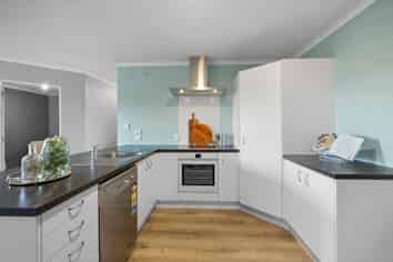 4/253 Saint Aubyn Street, New Plymouth