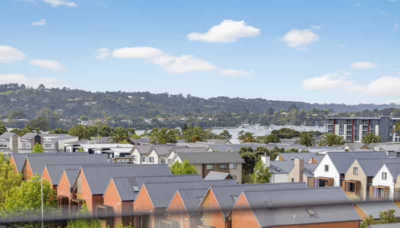 502/57 Mapou Road, Hobsonville