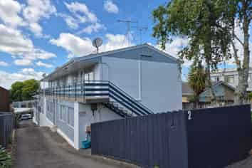 3/2 Hill Street, Hamilton Central