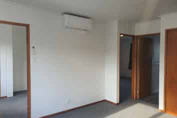 3/2 Hill Street, Hamilton Central