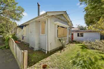 61 Severn Street, Saint Albans