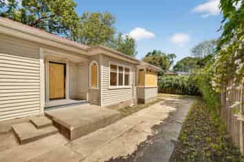 61 Severn Street, Saint Albans