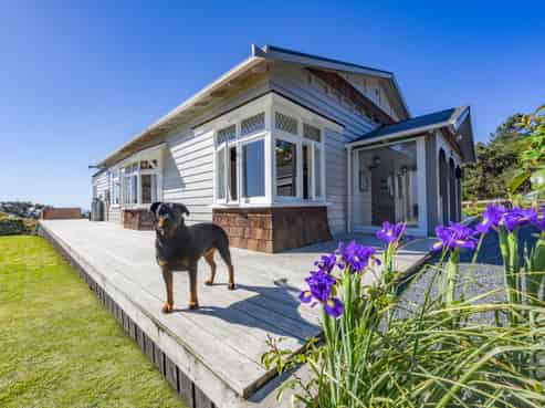 10 Kaipara View Road, Helensville