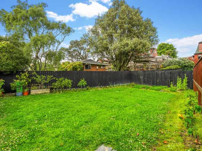 13a  Tahi Terrace, Glen Eden