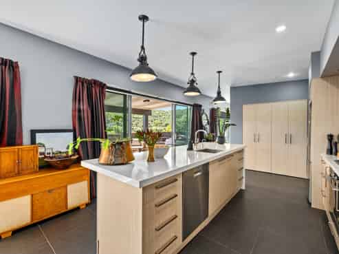 11 Glentui Place, Waikawa