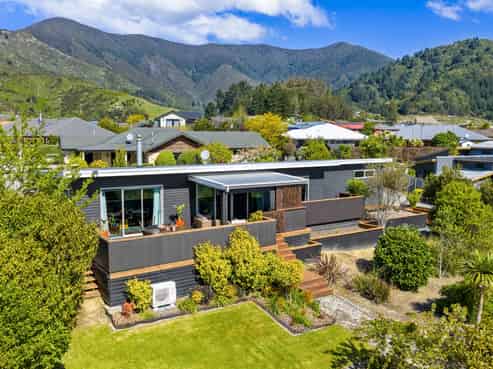 11 Glentui Place, Waikawa