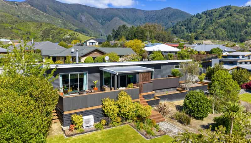 11 Glentui Place, Waikawa