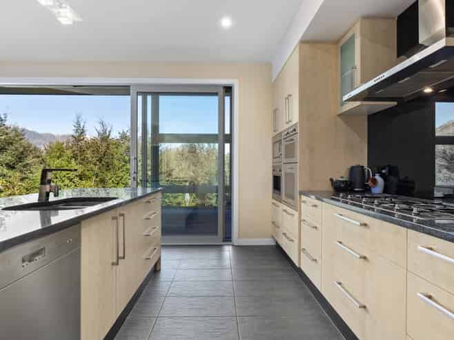 7 Tall Tree Lane, Glenorchy