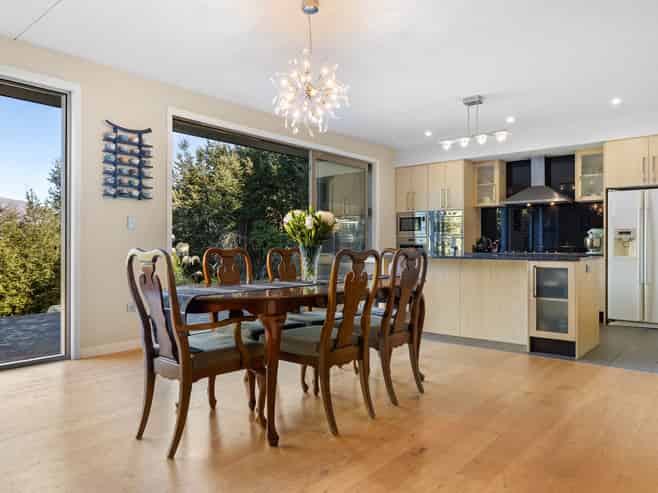 7 Tall Tree Lane, Glenorchy