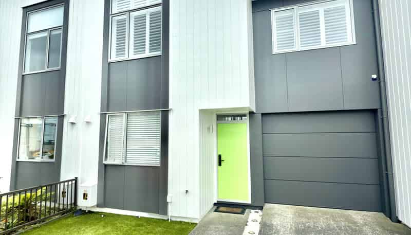 5 Gallipoli Place, Flat Bush