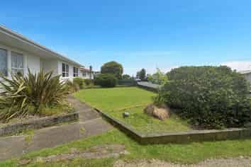 14 Cargill Street, Levin