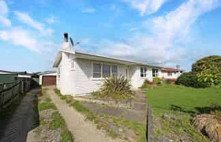 14 Cargill Street, Levin