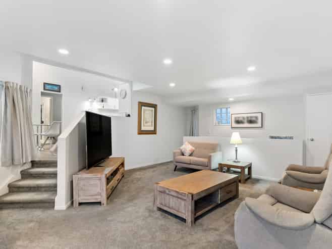 2/3 Tiri View Place, Waiake