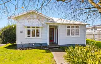 106 Queen Street , Levin