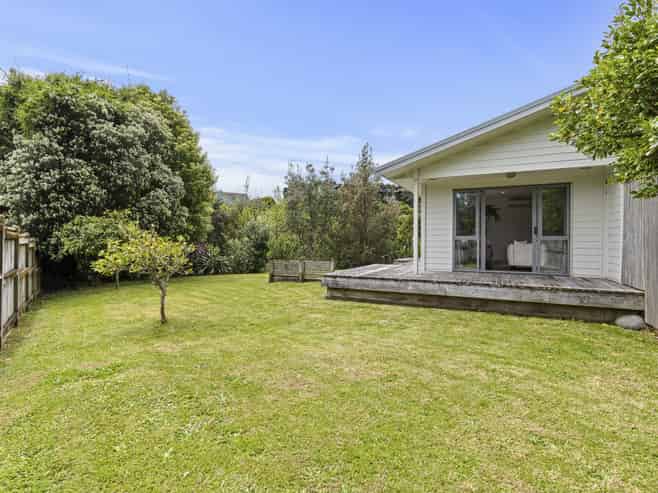 1185 South Road, Oakura
