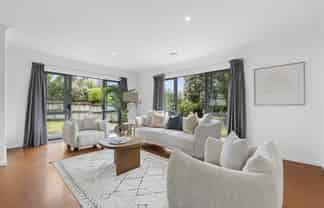 1185 South Road, Oakura