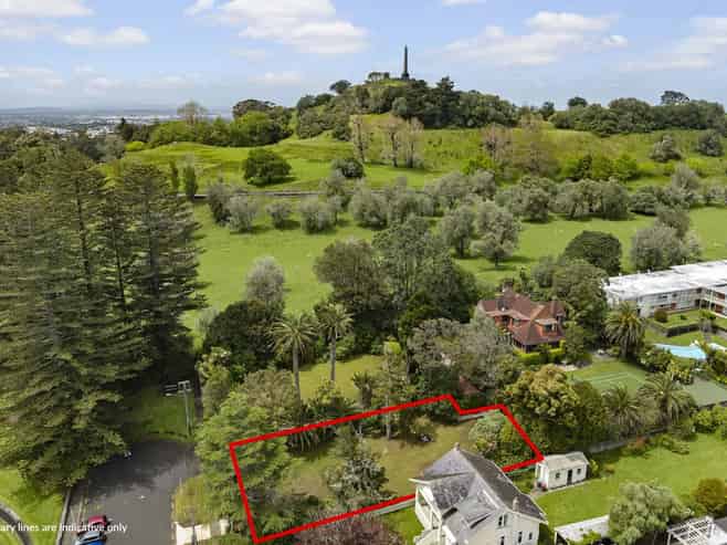 37 Claude Road, Epsom