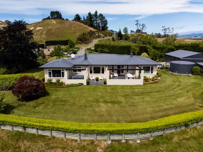 2412 Taihape Road, Sherenden