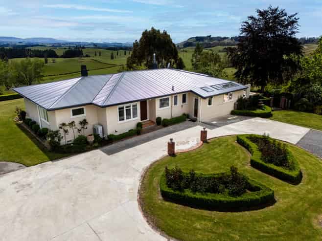 2412 Taihape Road, Sherenden
