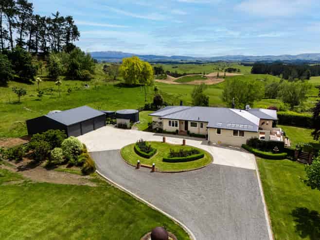 2412 Taihape Road, Sherenden