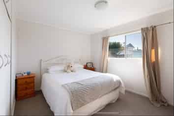 3/5 The Crescent, Waihi Beach