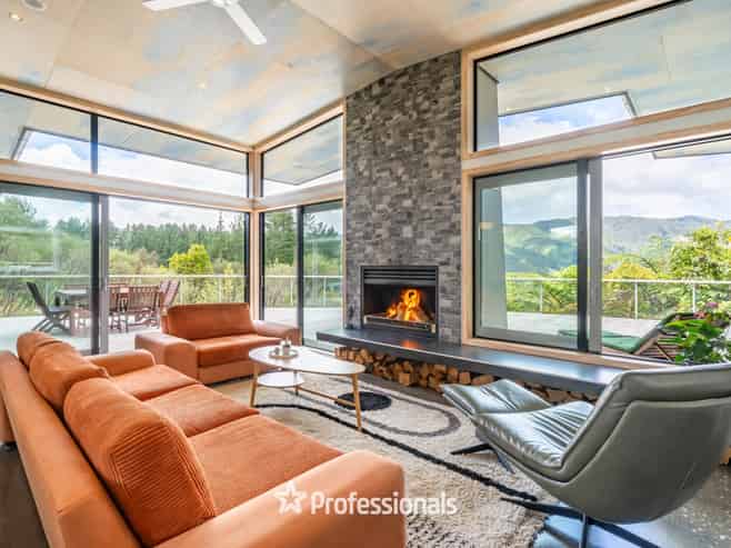 12 Mt Marua Way, Timberlea