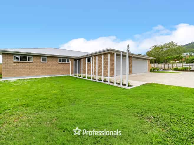 7 Seddon Street, Waikanae