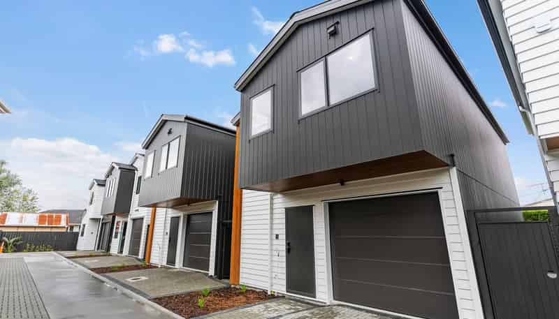 Lot 3/118 Chivalry Road, Glenfield