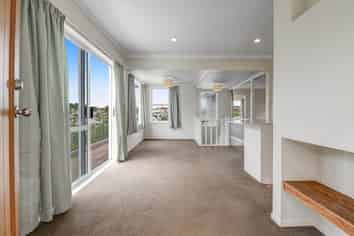 21 Matai Road, Stanmore Bay