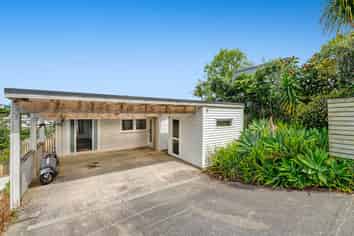 21 Matai Road, Stanmore Bay