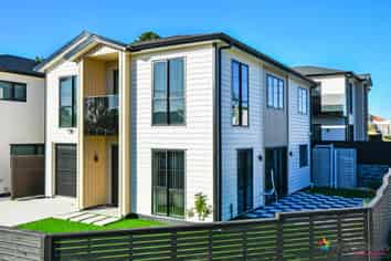 16 Fenton Street, Papatoetoe