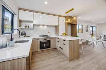 5A & 5B Beaufort Place, Papatoetoe