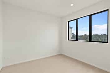 4 Toetoe Street, Westgate