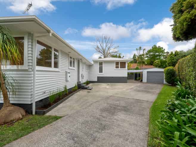 39 Seine Road, Sunnynook