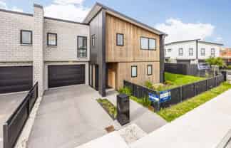 72 Maanihi Drive , Rototuna