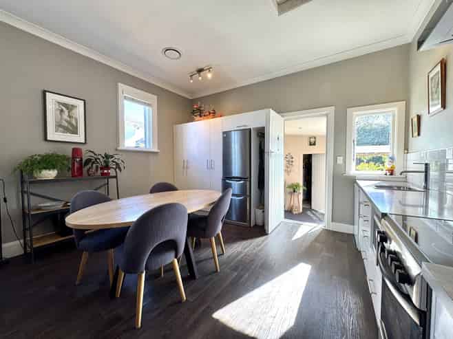 31 Cain Street, Parkside