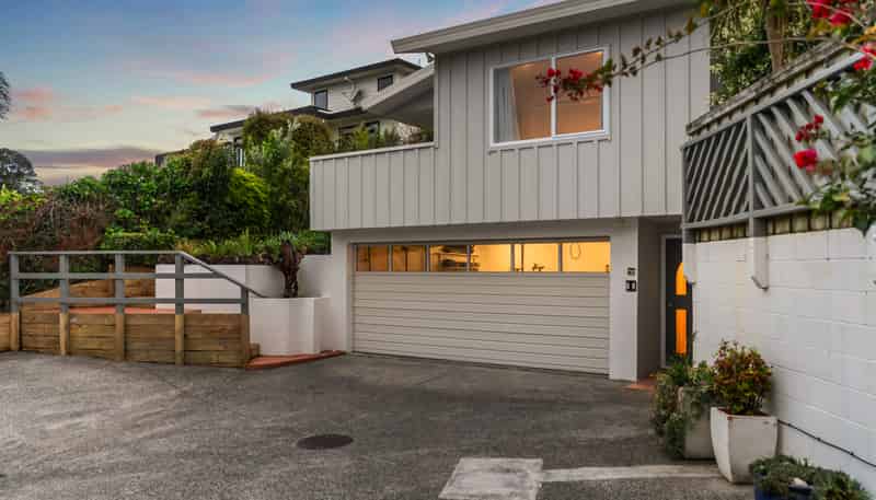 2/3 Tiri View Place, Torbay