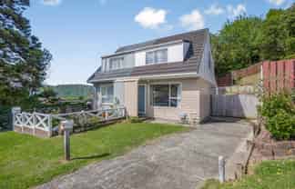 7A Rondane Place, Tirohanga