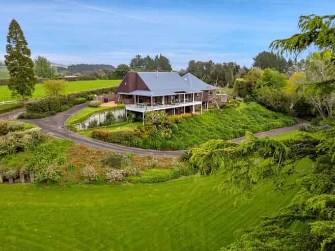 36 Beach Road, Urenui