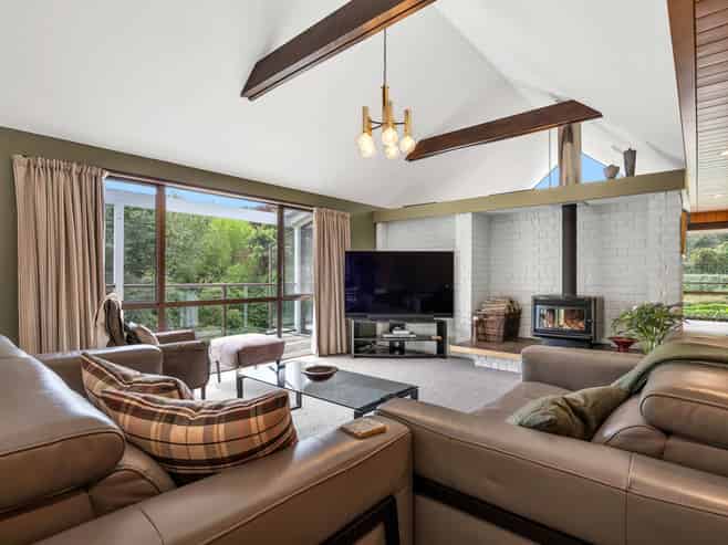 36 Beach Road, Urenui