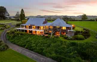 36 Beach Road, Urenui