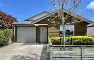 3a Oxford Crescent, Ebdentown