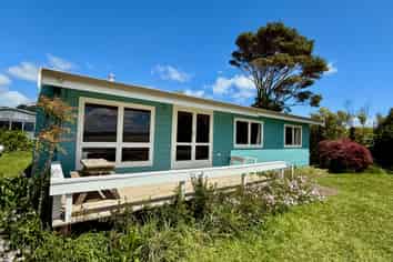 14B Greenslade Road, Raglan