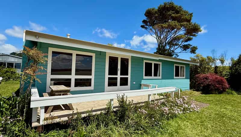 14B Greenslade Road, Raglan