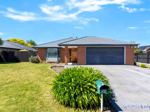 35 Broadhaven Avenue, Parklands