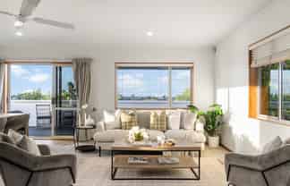 15 Jackson Place, Pukekohe