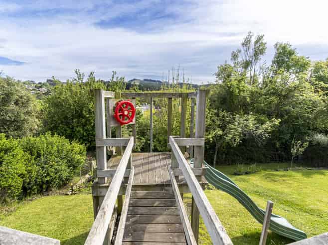 18 Rennie Street, Green Island